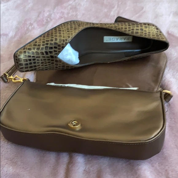 Clutch - Picture 2 of 5